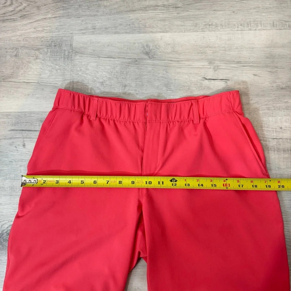 Under Armour Heatgear Pink Shorts Size 8/ EU 38 - Picture 12 of 16